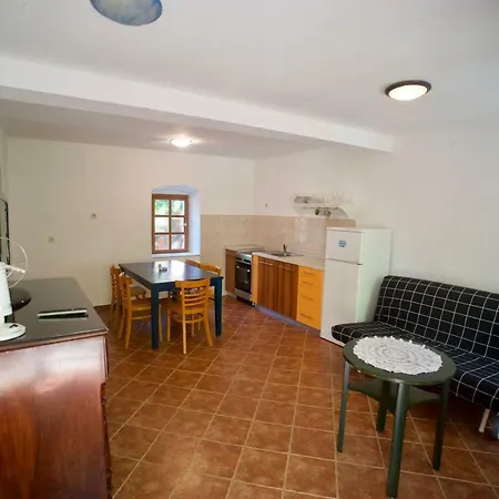 아파트 Apartman Naranca 코미자