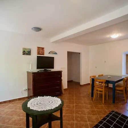 아파트 Apartman Naranca 코미자